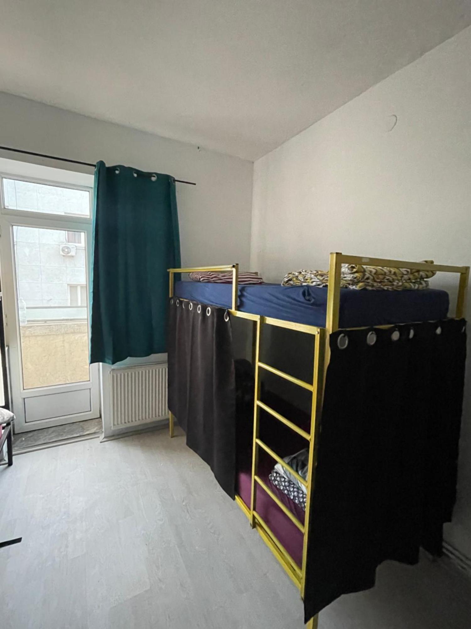 Newborn Center Hostel All Day Free Coffee Pristina Exterior foto